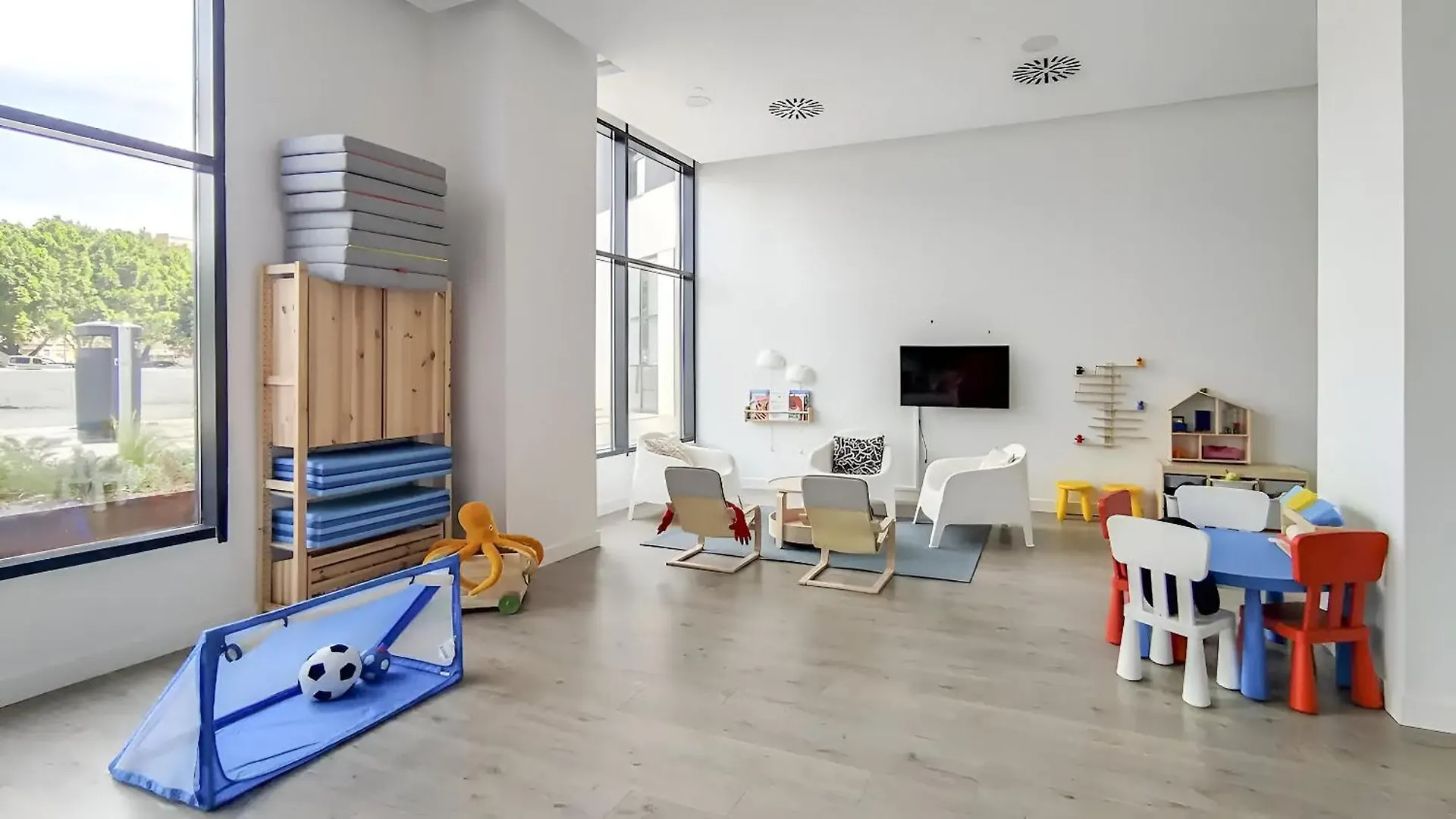 Malaga Urban Sky Serviced Apartments By P&O