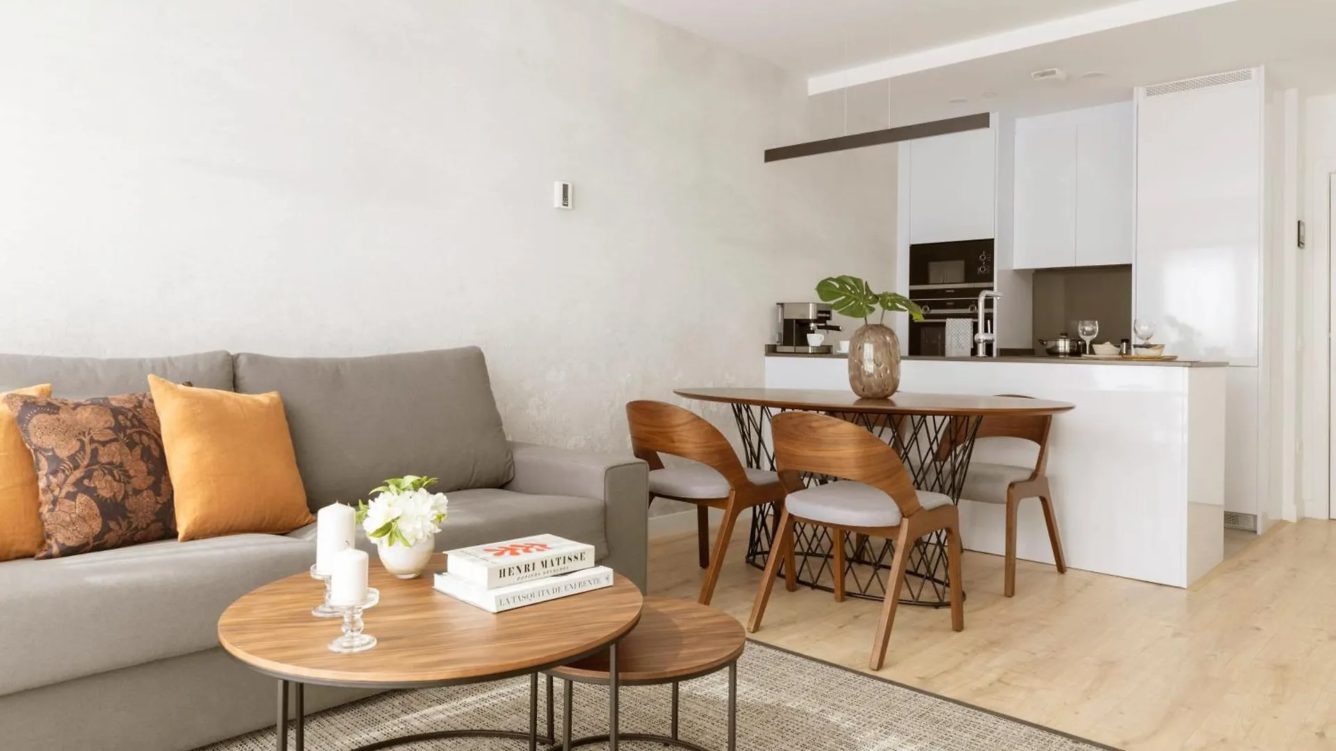 Malaga Urban Sky Serviced Apartments By P&O Spain