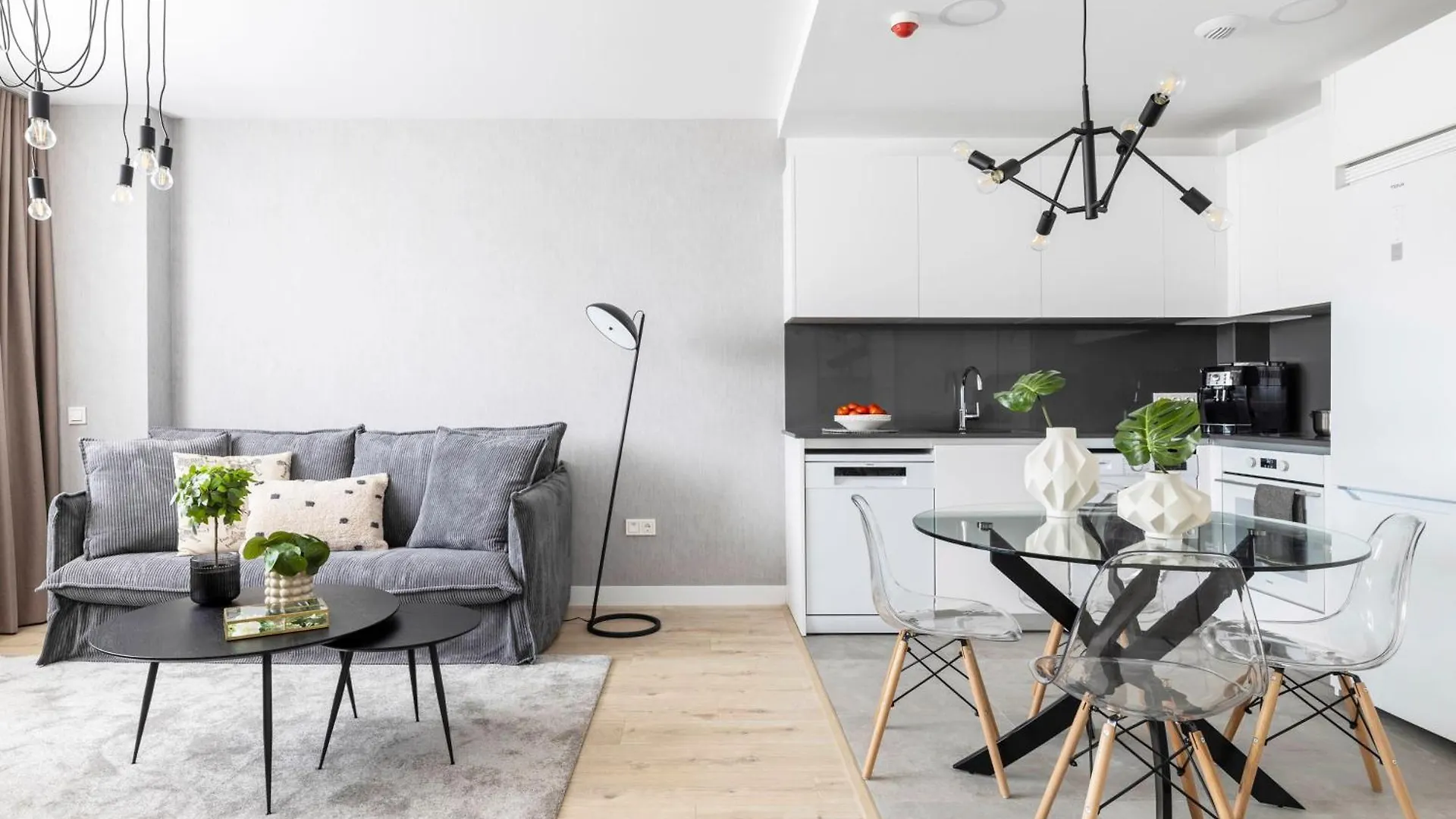 Malaga Urban Sky Serviced Apartments By P&O