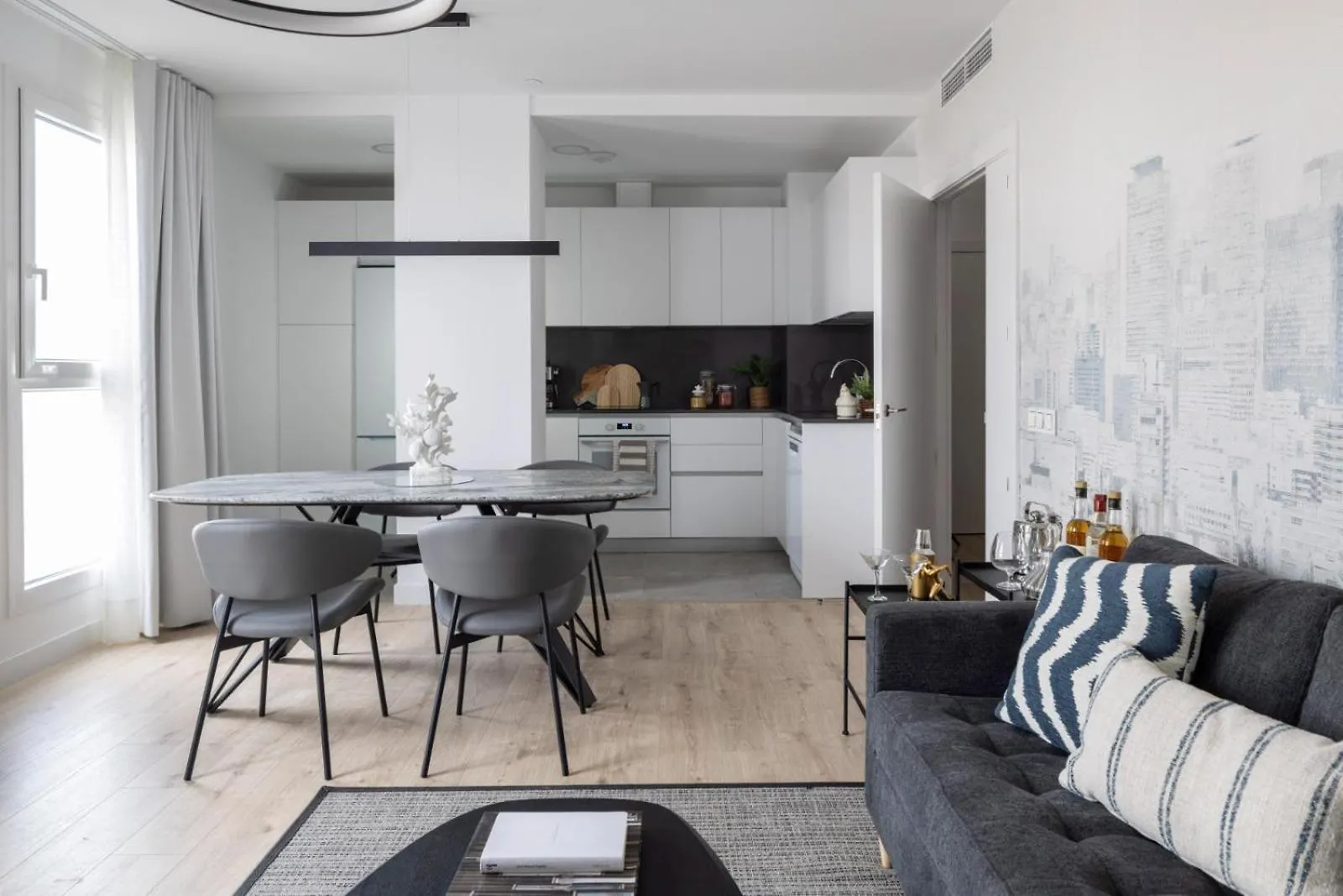 Malaga Urban Sky Serviced Apartments By P&O