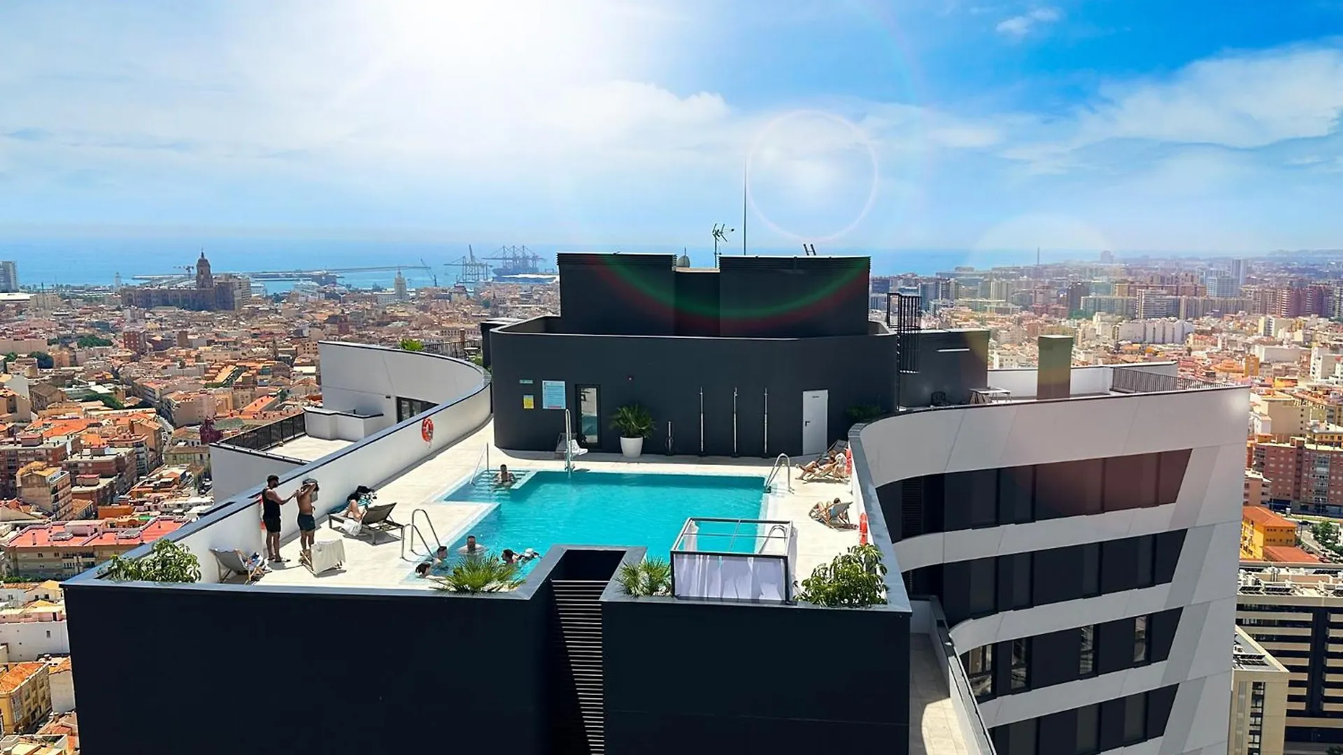 Malaga Urban Sky Serviced Apartments By P&O