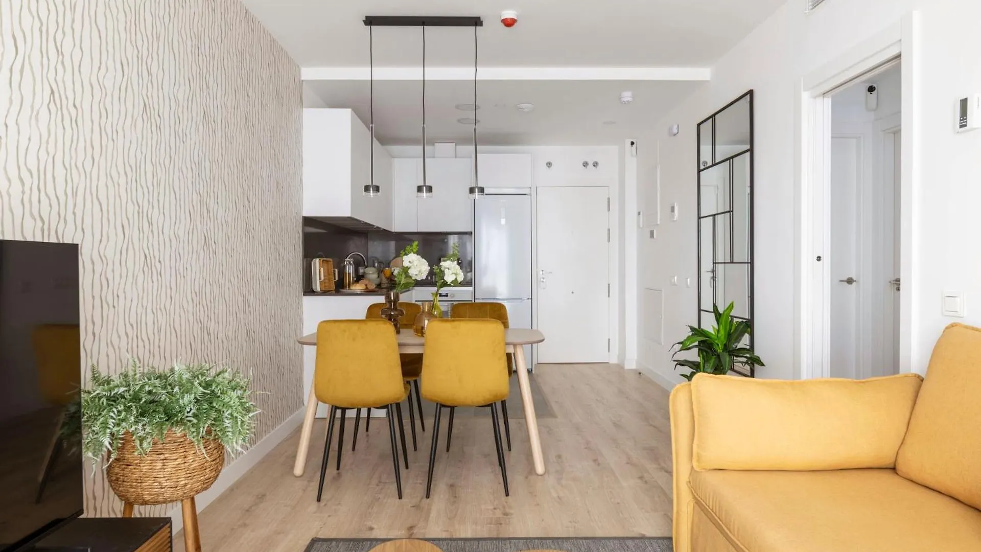 Malaga Urban Sky Serviced Apartments By P&O
