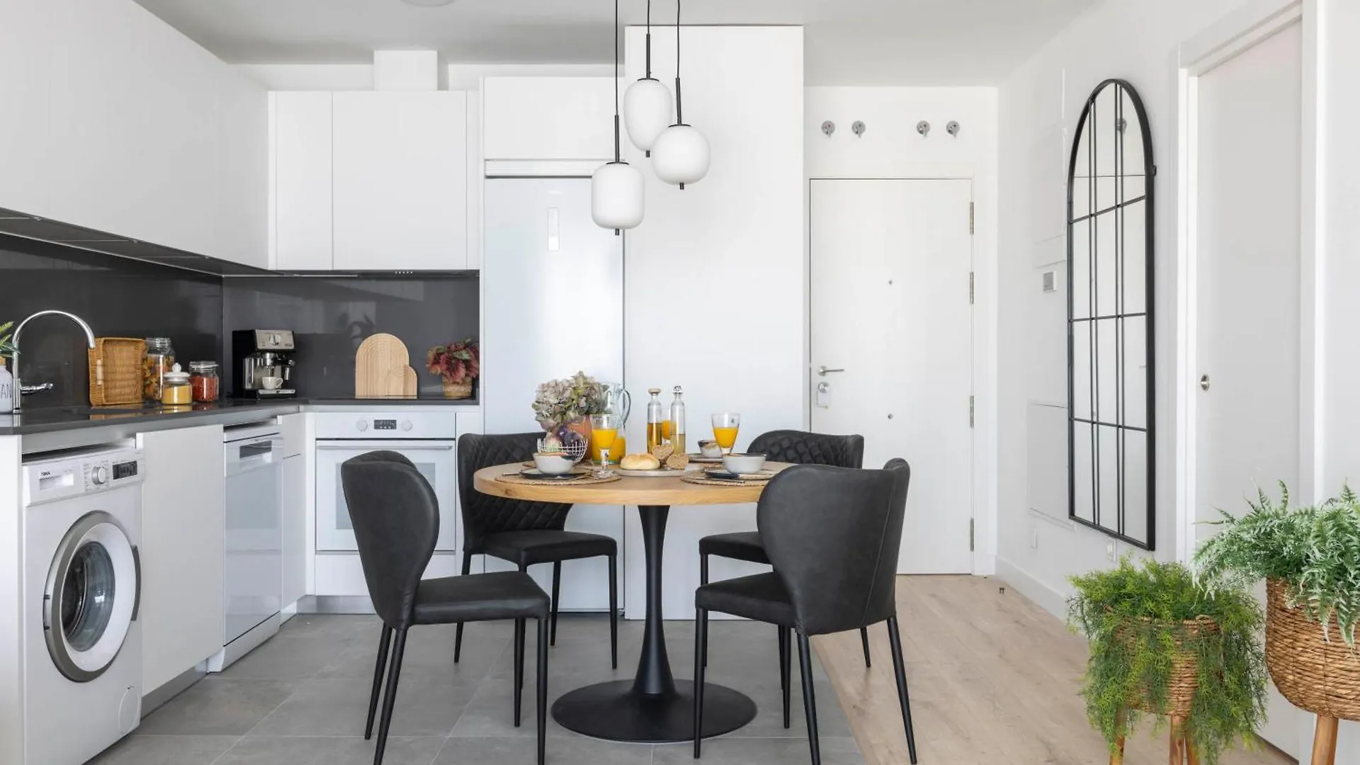 Malaga Urban Sky Serviced Apartments By P&O 0*,  Spain