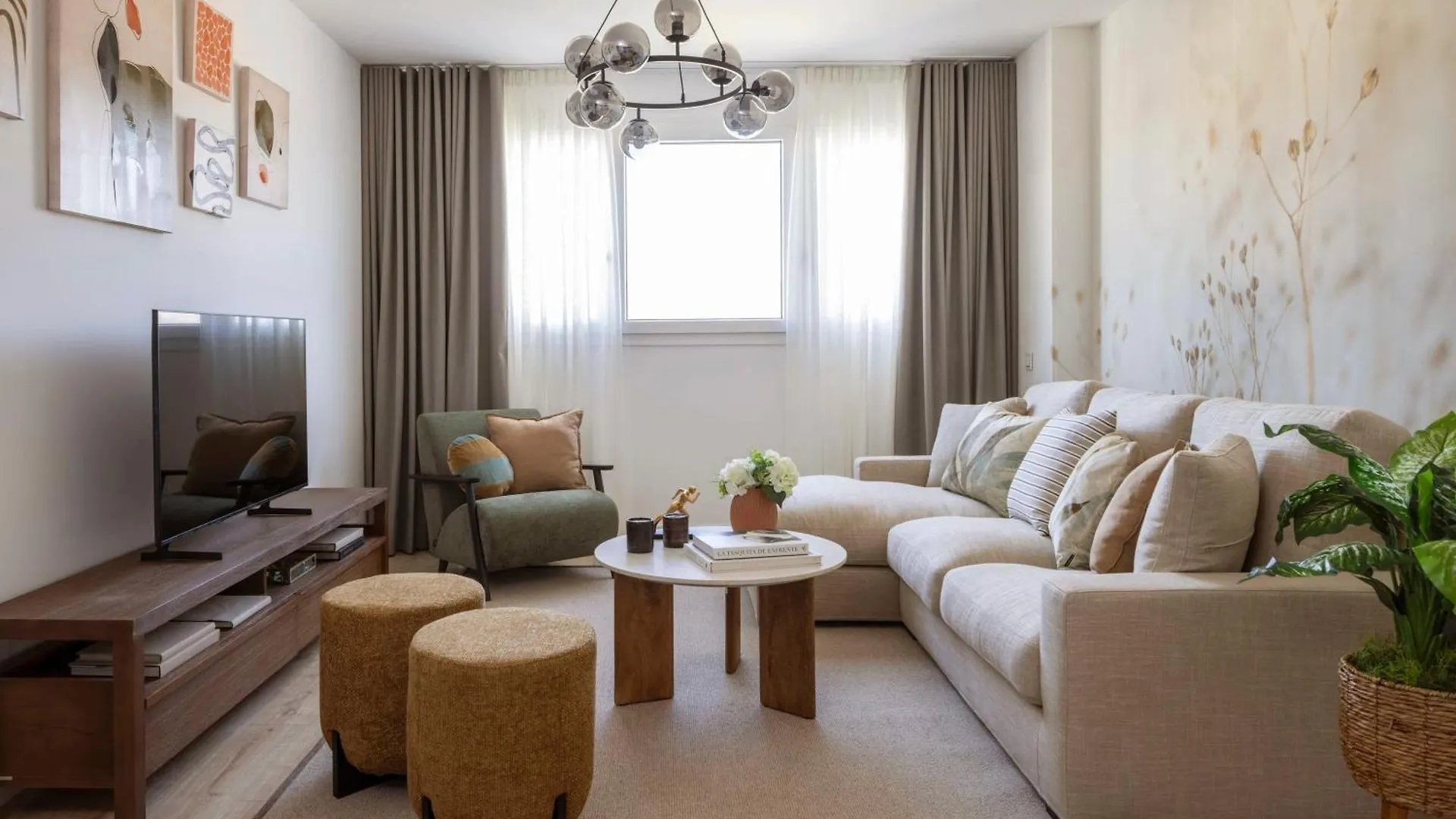 Malaga Urban Sky Serviced Apartments By P&O