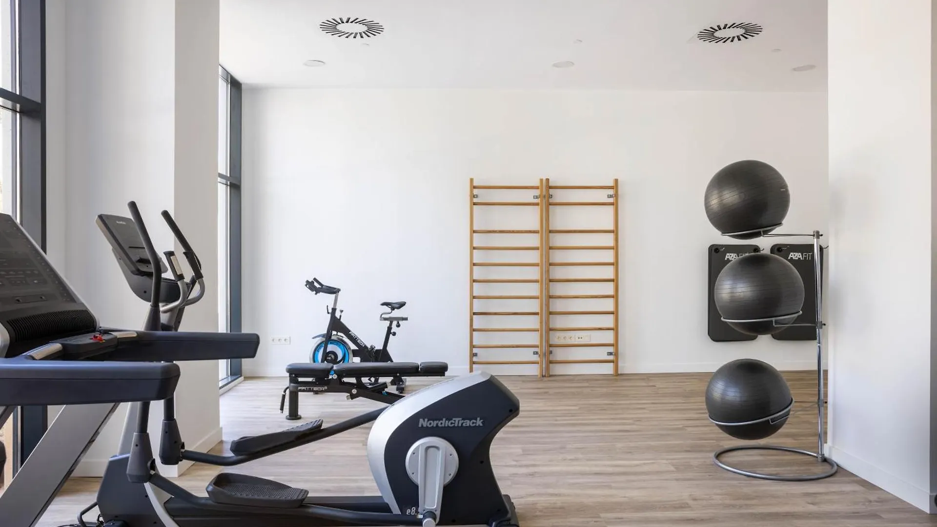 Malaga Urban Sky Serviced Apartments By P&O 0*,