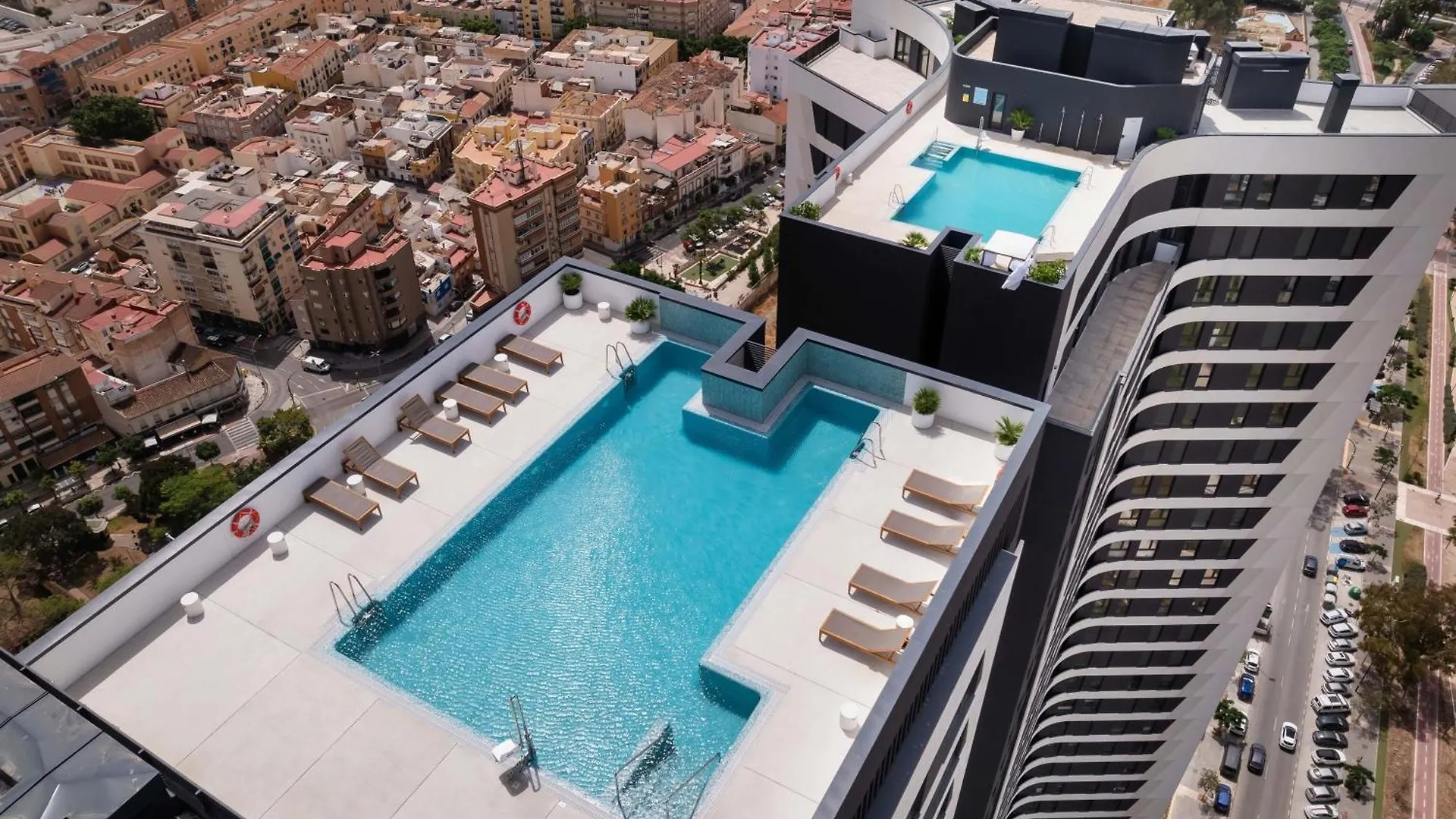 Malaga Urban Sky Serviced Apartments By P&O