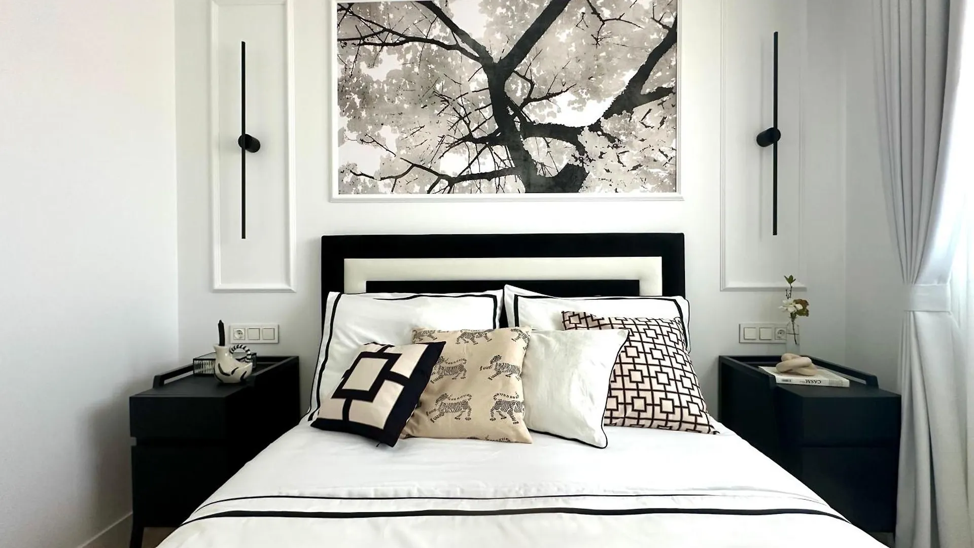 Malaga Urban Sky Serviced Apartments By P&O